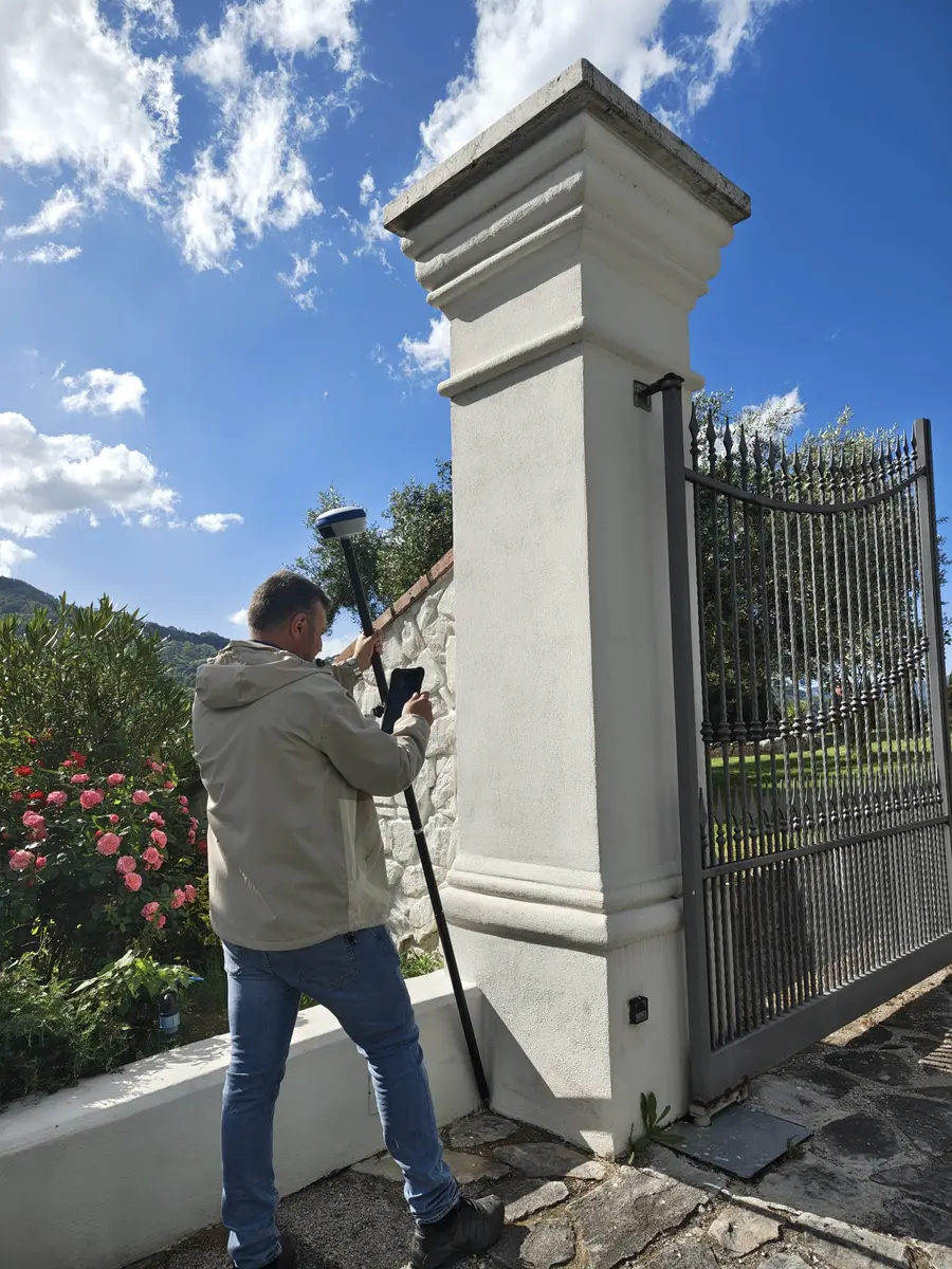 Rilievo GPS GNSS sul campo